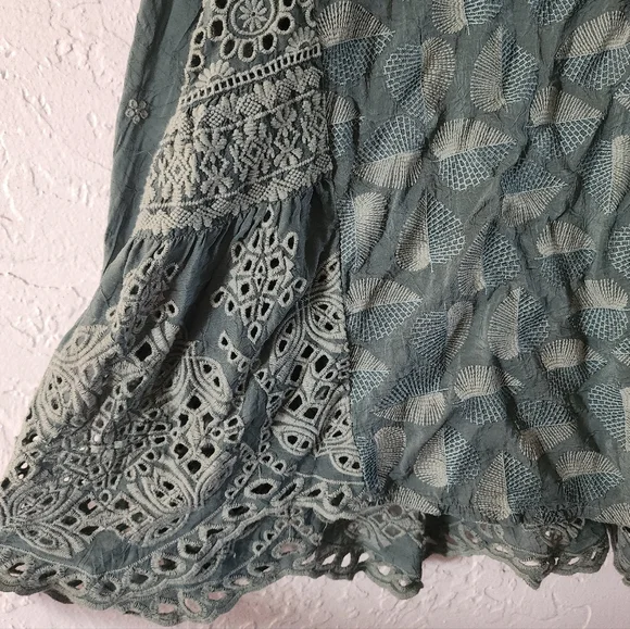 Johnny Was Leaf Top - Picture 3 of 5